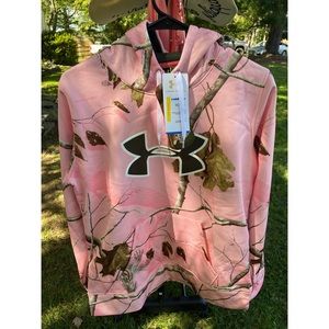 Under Armour Sweatshirt